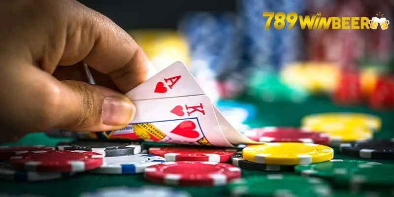 Giới thiệu một vài điều cần biết về sảnh cược Poker Texas 789Win